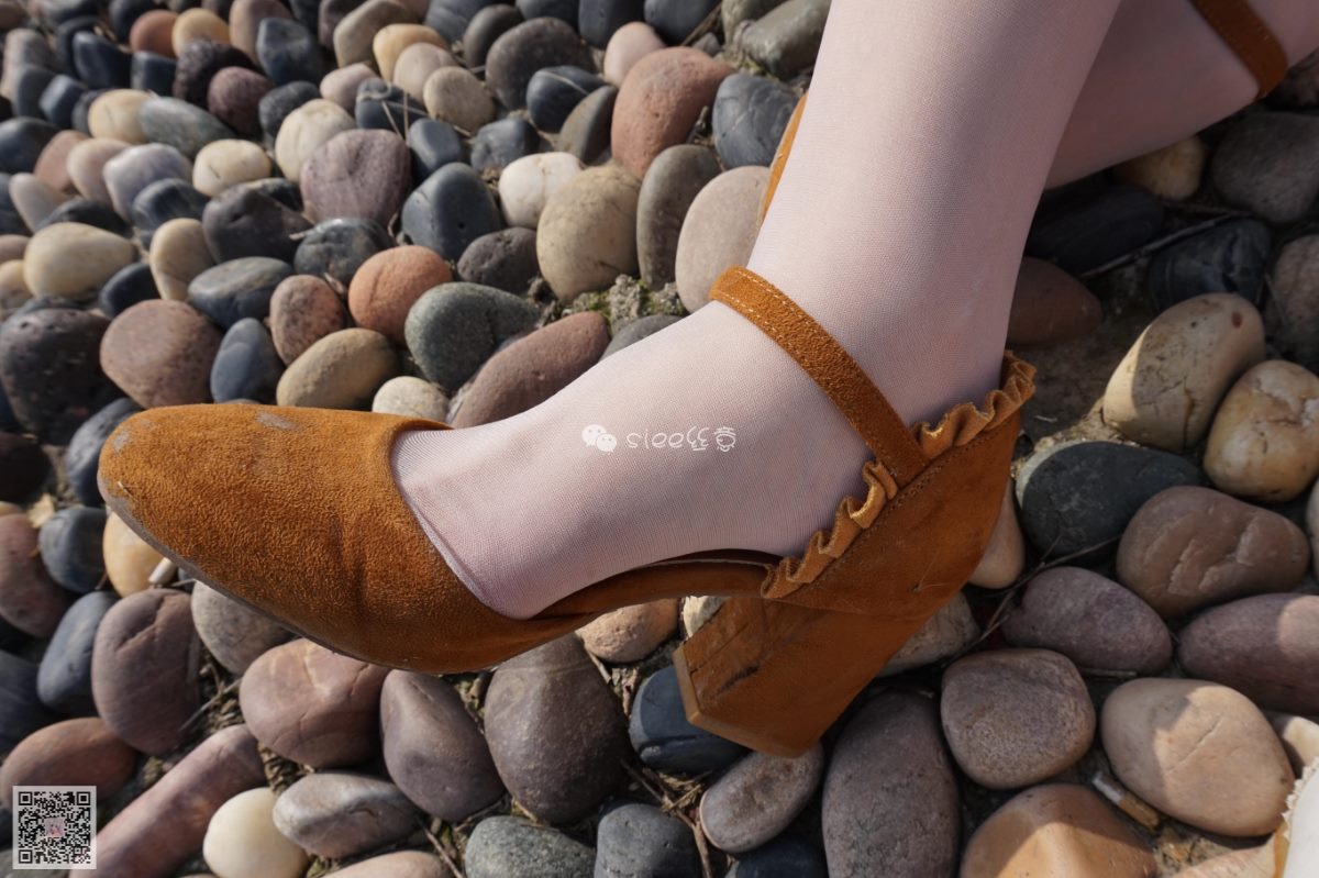 中文字幕人成无码人妻综合社区_丰满年轻岳欲乱中文字幕电影_一级a性色生活片久久无码亚洲_国产精品三级av及在线观看_国产suv精二区69